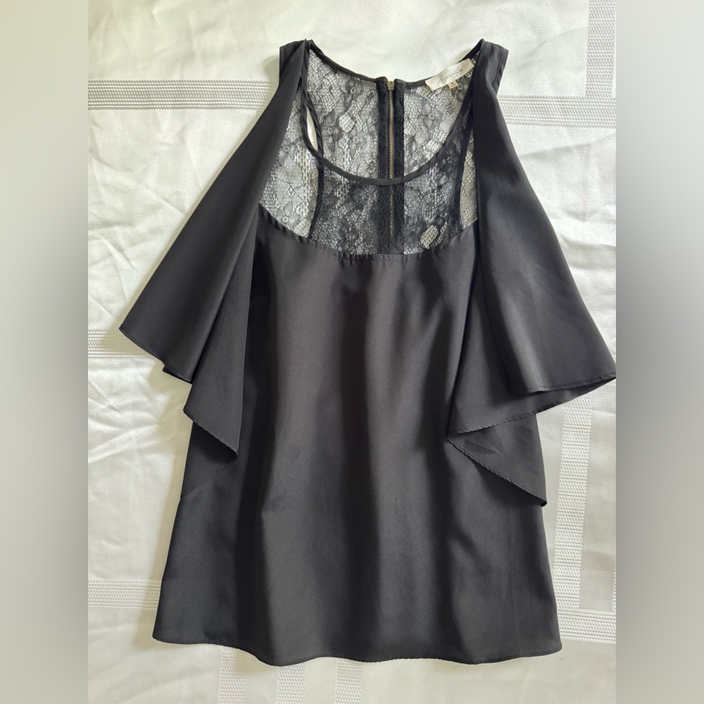 Black Lace Yoke Sleeveless Top